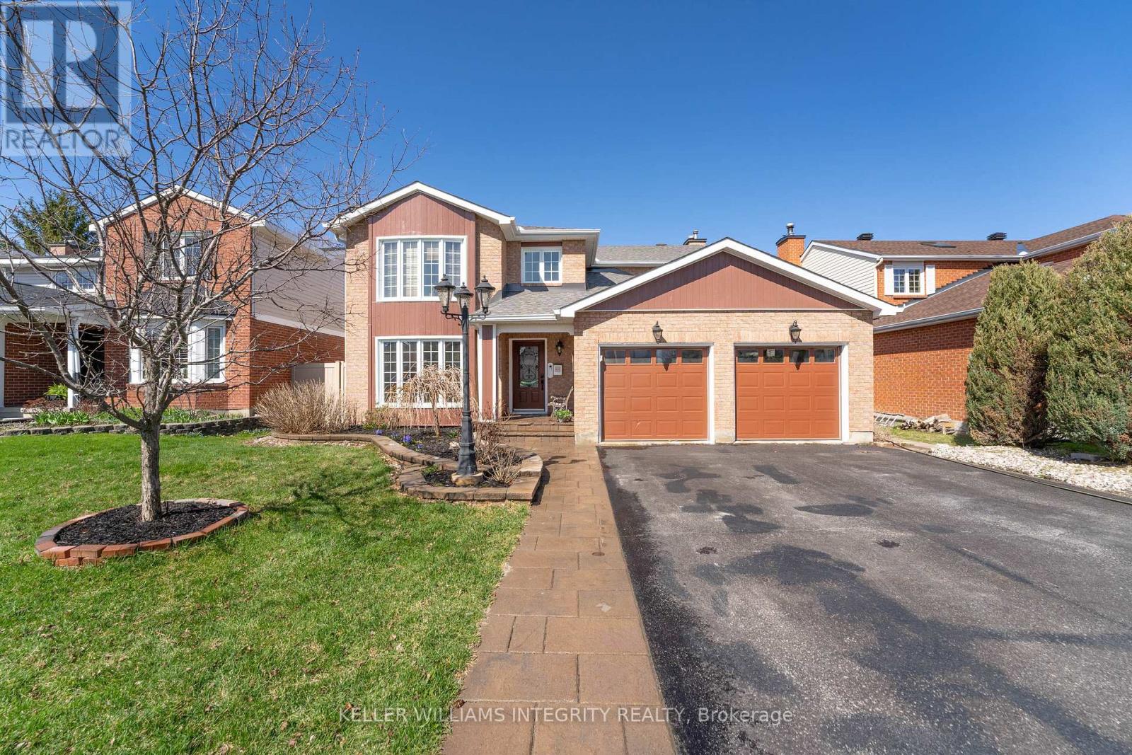 63 SPEERS CRESCENT, Ottawa, Ontario