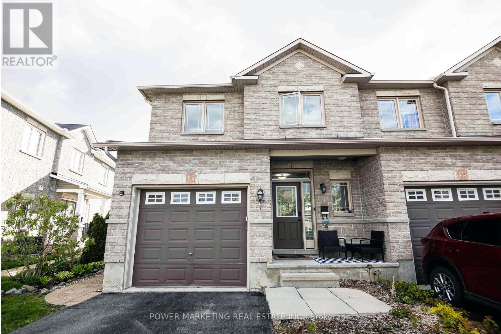 435 JUNE COURT, Ottawa, Ontario