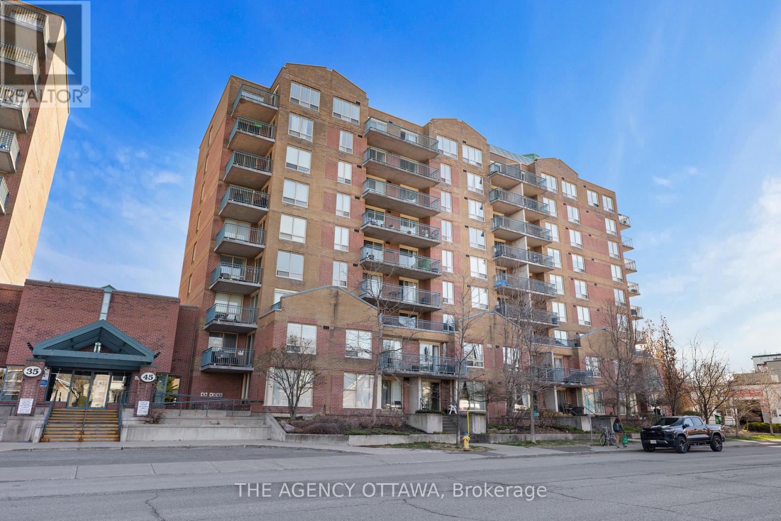 610 - 45 HOLLAND AVENUE, Ottawa, Ontario