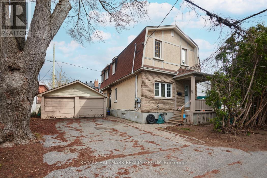 189 DEVONSHIRE PLACE, Ottawa, Ontario