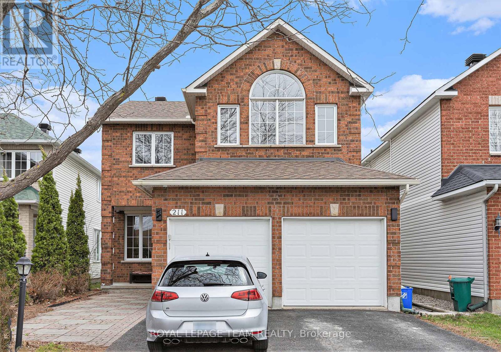 211 STONEWAY DRIVE, Ottawa, Ontario