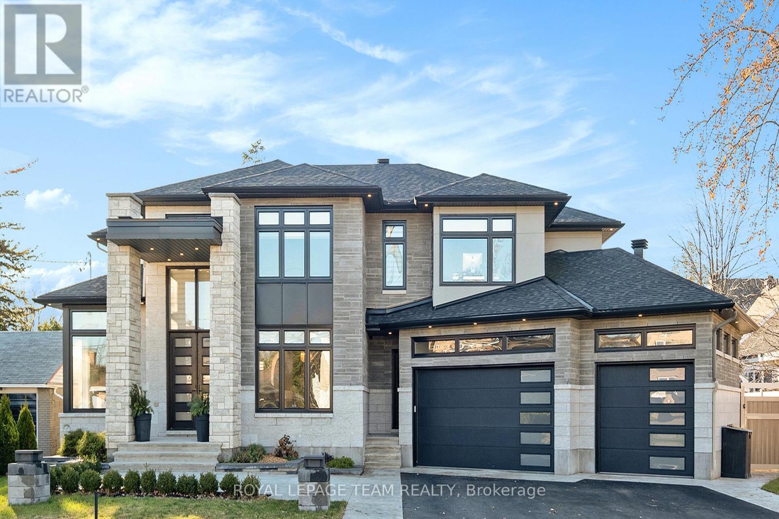 1670 ORTONA AVENUE, Ottawa, Ontario