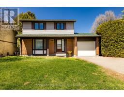 15 SCHARF LANE, Ottawa, Ontario