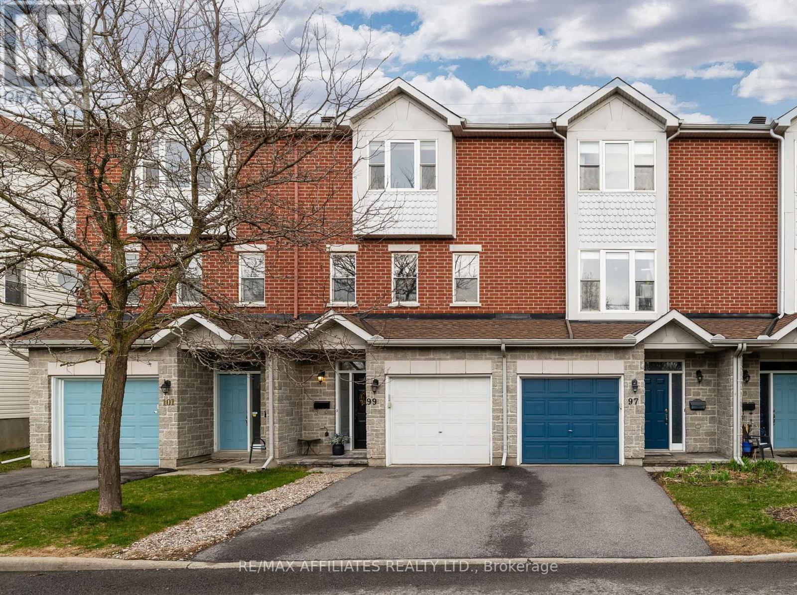 99 GLENHAVEN PRIVATE, Ottawa, Ontario