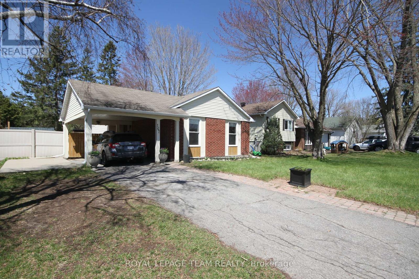 167 ABBEYHILL DRIVE, Ottawa, Ontario