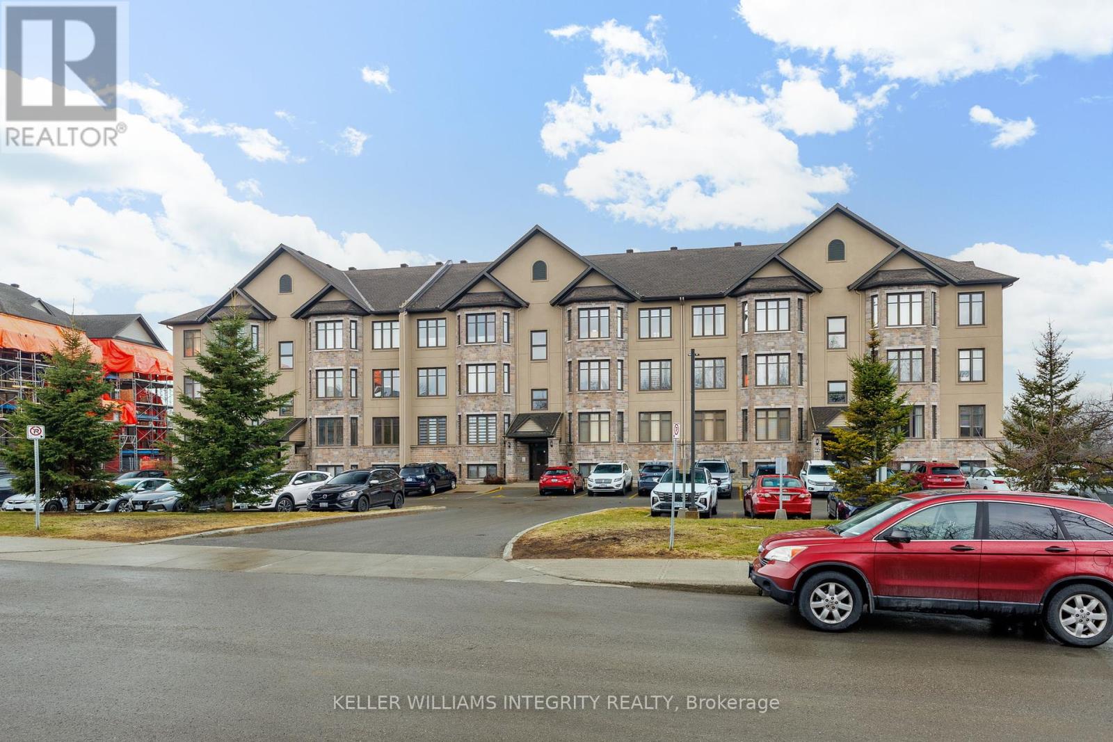 7 - 70 PRESTIGE CIRCLE, Ottawa, Ontario