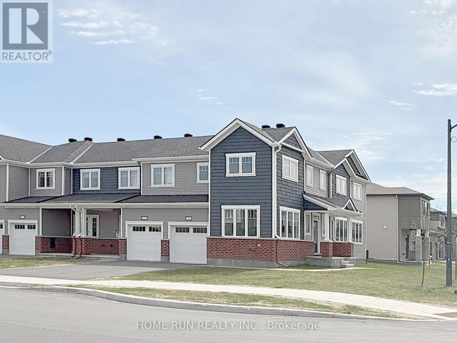 559 FLAGSTAFF DRIVE, Ottawa, Ontario