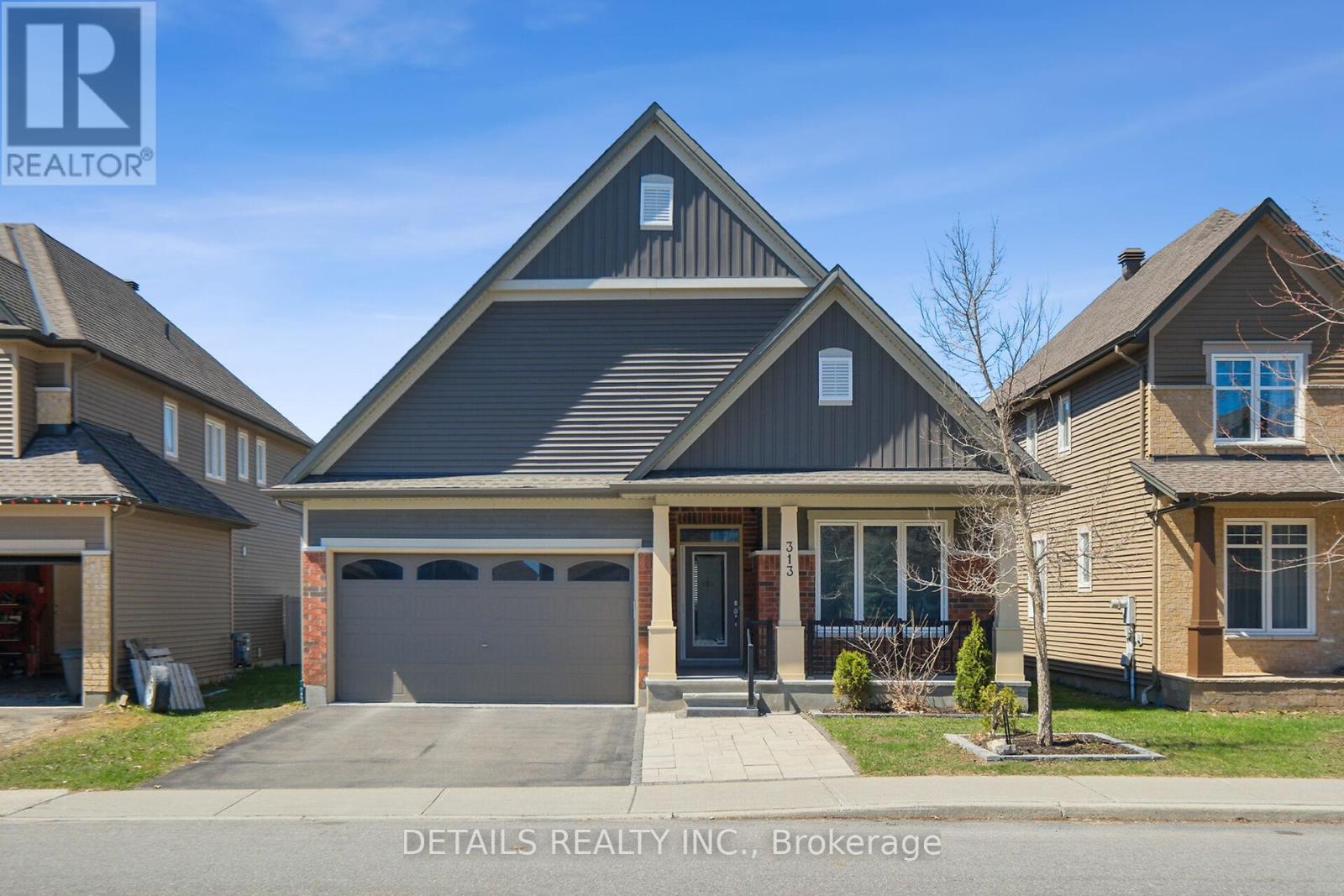 313 GRACEWOOD CRESCENT, Ottawa, Ontario