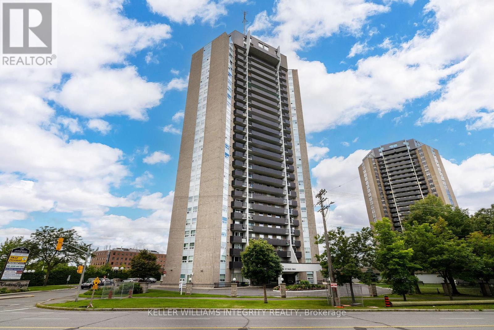 1901 - 1380 PRINCE OF WALES DRIVE, Ottawa, Ontario