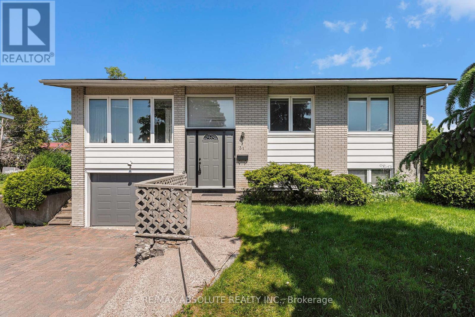 31 BELLFIELD STREET, Ottawa, Ontario