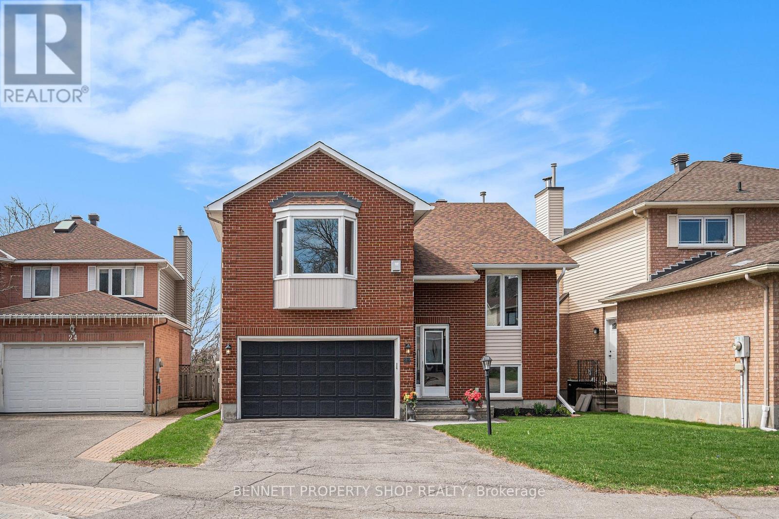 22 GESNER COURT, Ottawa, Ontario
