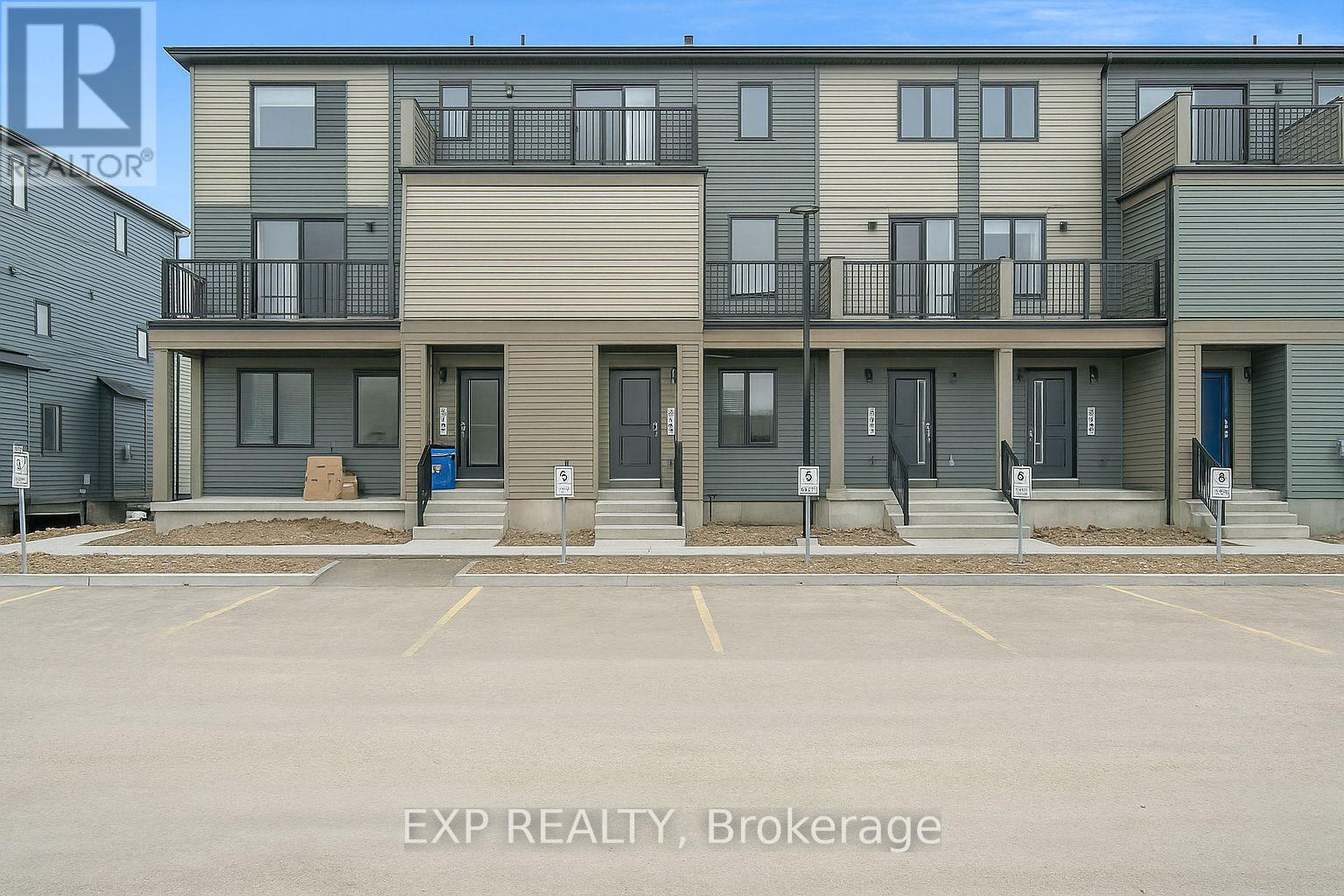 223 DAVID LEWIS PRIVATE, Ottawa, Ontario