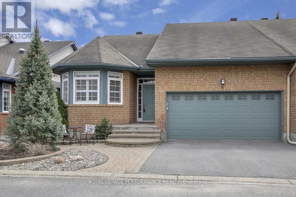 6 BRIARDALE CRESCENT, Ottawa, Ontario