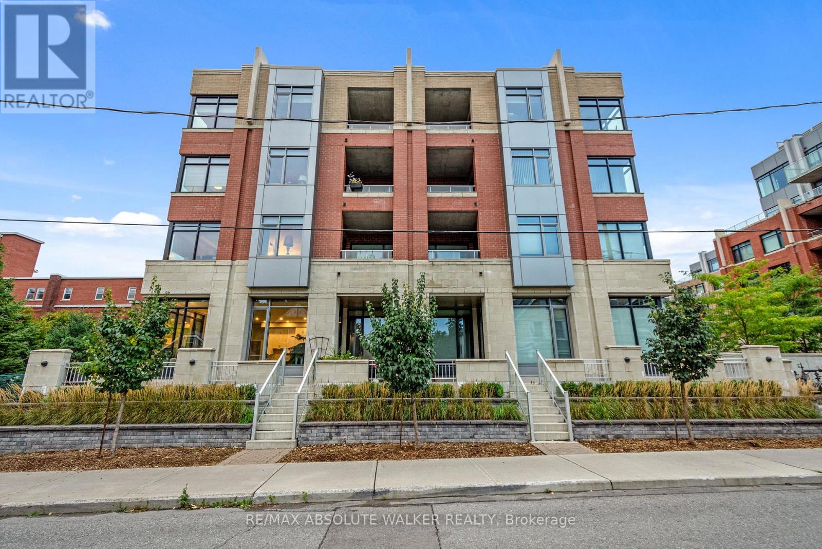 108 - 11 OBLATS AVENUE, Ottawa, Ontario