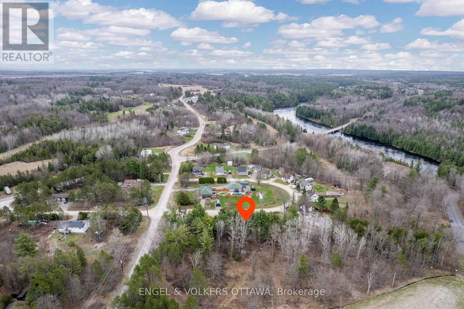 LOT 10 DEVLIN CRESCENT, McNab/Braeside, Ontario