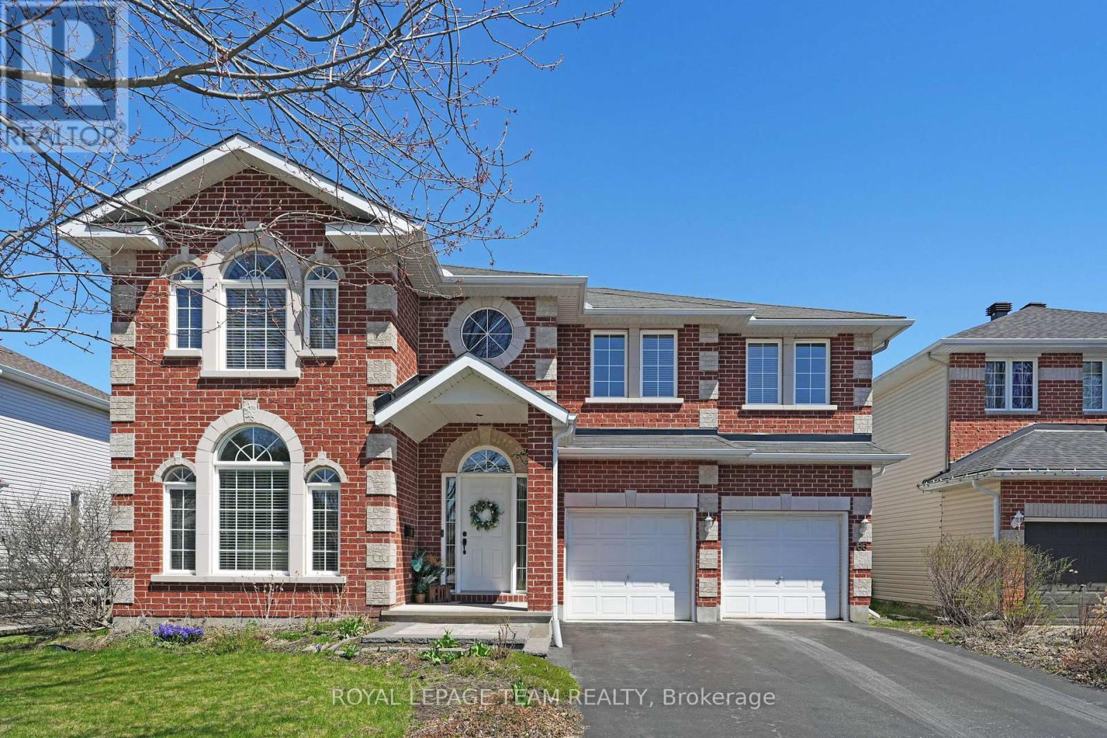 66 WOLISTON CRESCENT, Ottawa, Ontario