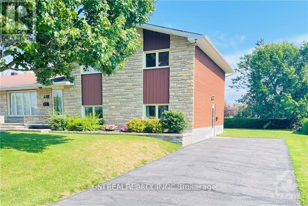 127B CENTENAIRE STREET, Russell, Ontario