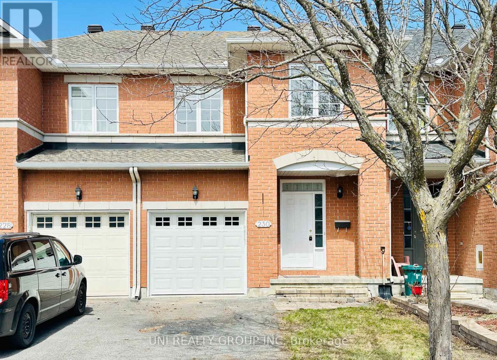 230 DUNTROON CIRCLE, Ottawa, Ontario