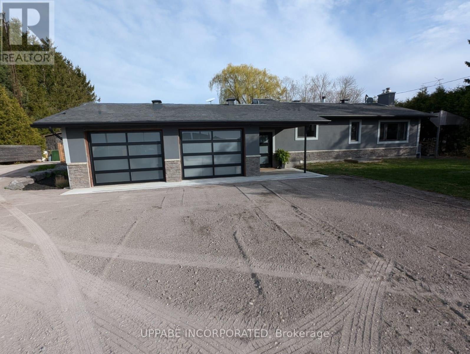 5718 FERNBANK ROAD, Ottawa, Ontario