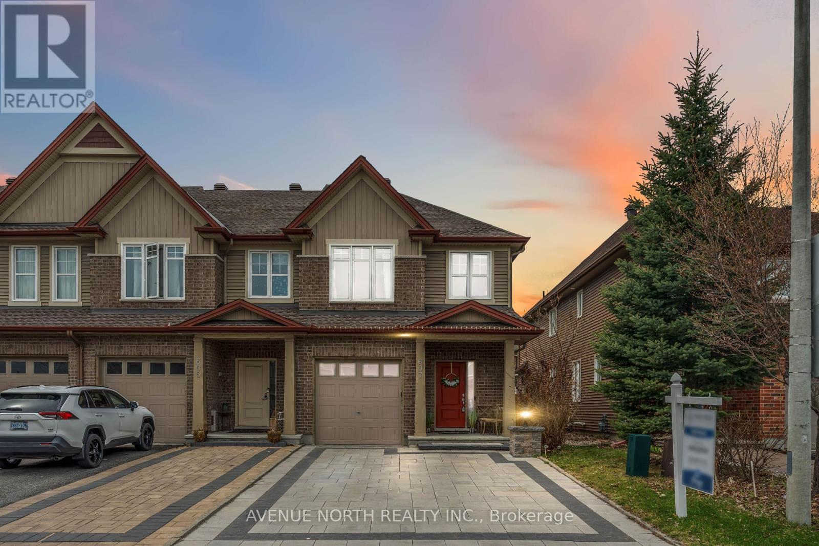 607 WILLOWMERE WAY, Ottawa, Ontario