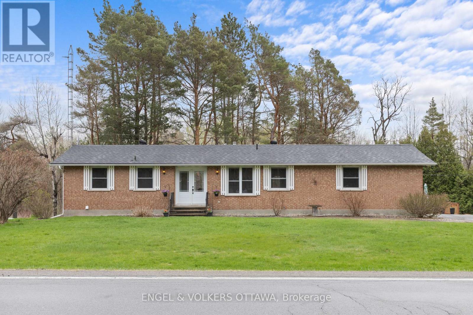 9241 COUNTY RD 44 ROAD E, Edwardsburgh/Cardinal, Ontario