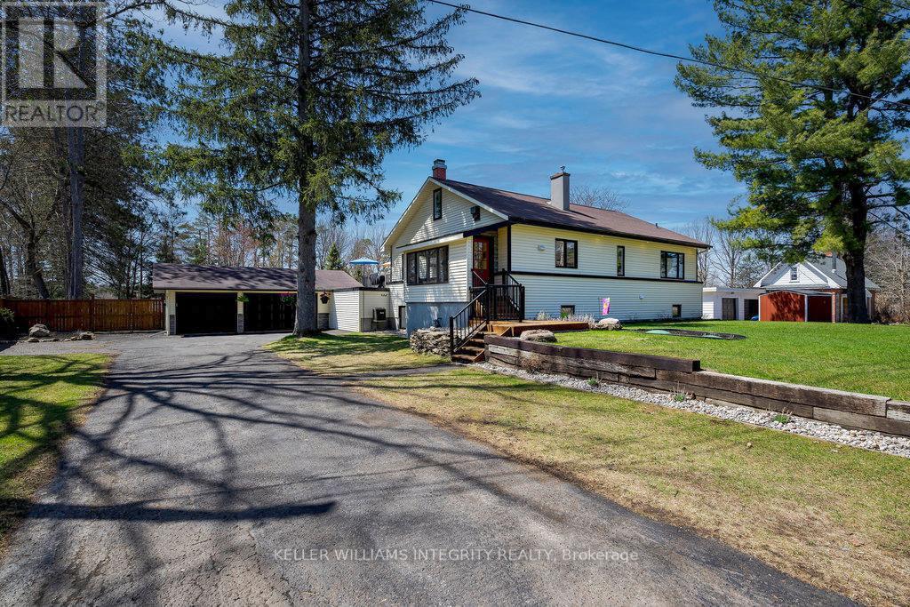 1040 MANOTICK STATION ROAD, Ottawa, Ontario