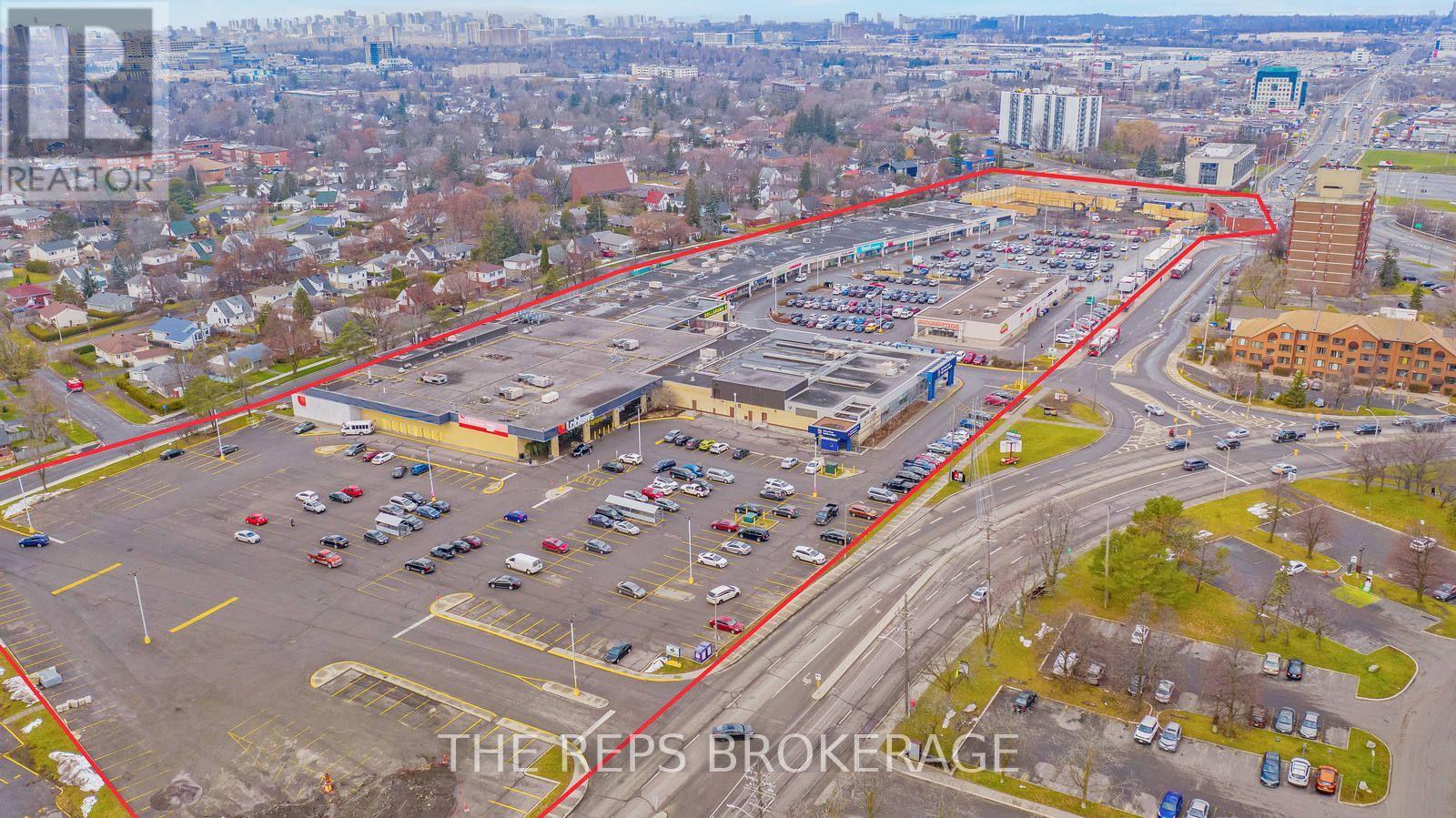 31+32+32A - 1910 ST. LAURENT BOULEVARD, Ottawa, Ontario