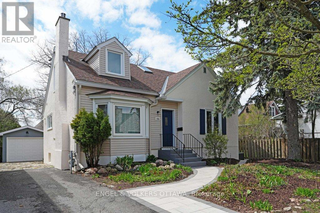 536 ROWANWOOD AVENUE, Ottawa, Ontario