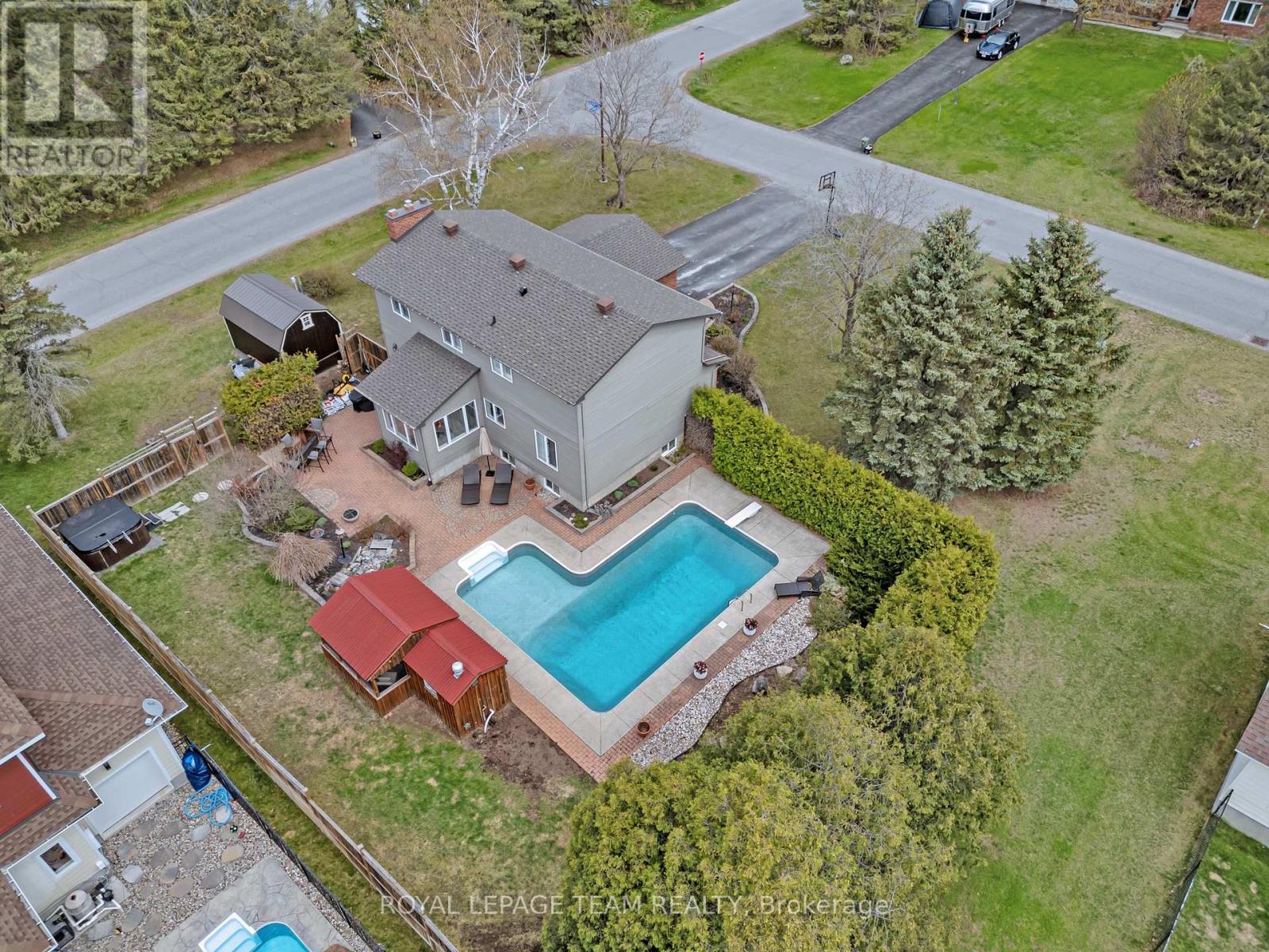 129 RIDGEVIEW DRIVE, Ottawa, Ontario