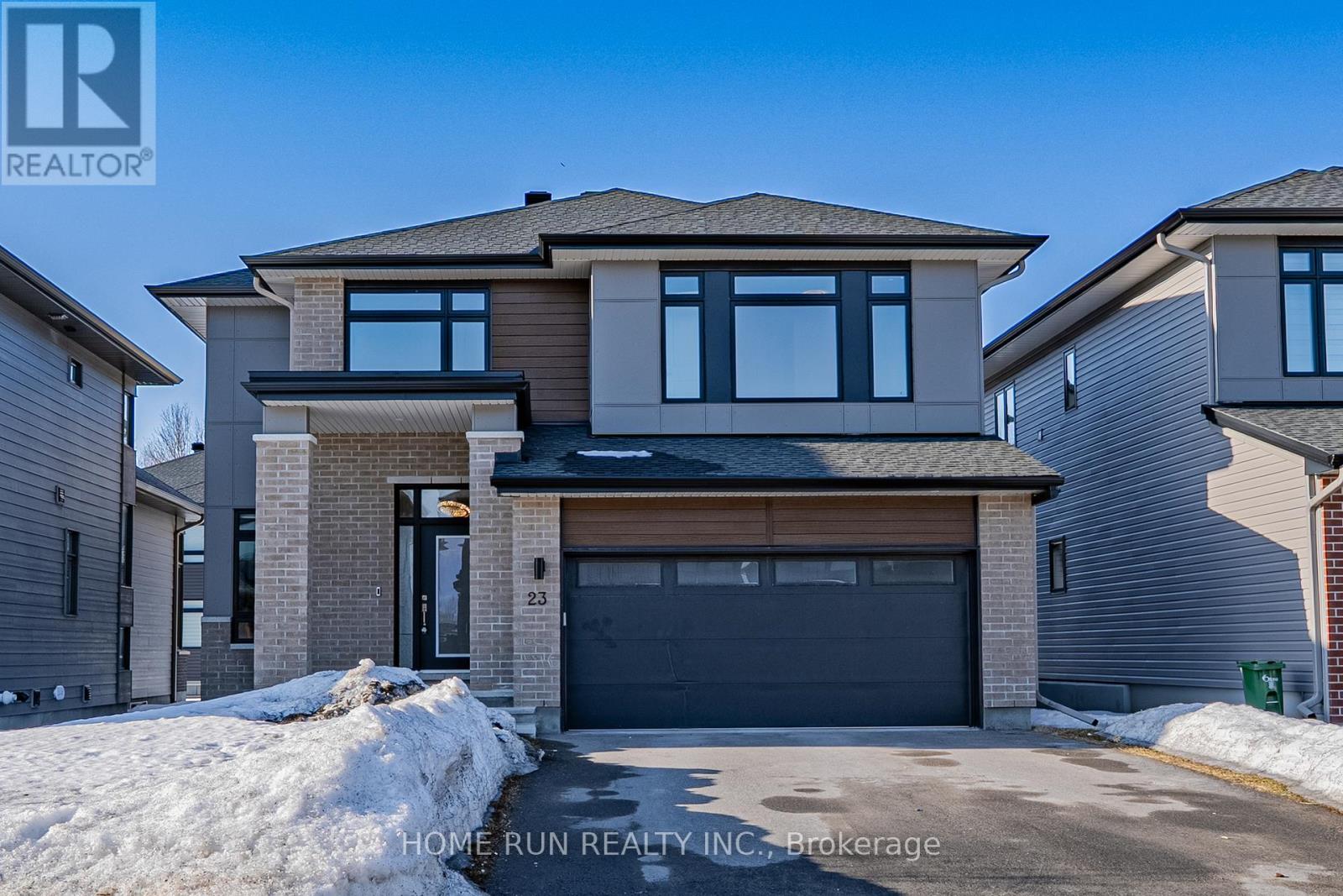 23 WHOOPING CRANE RIDGE, Ottawa, Ontario