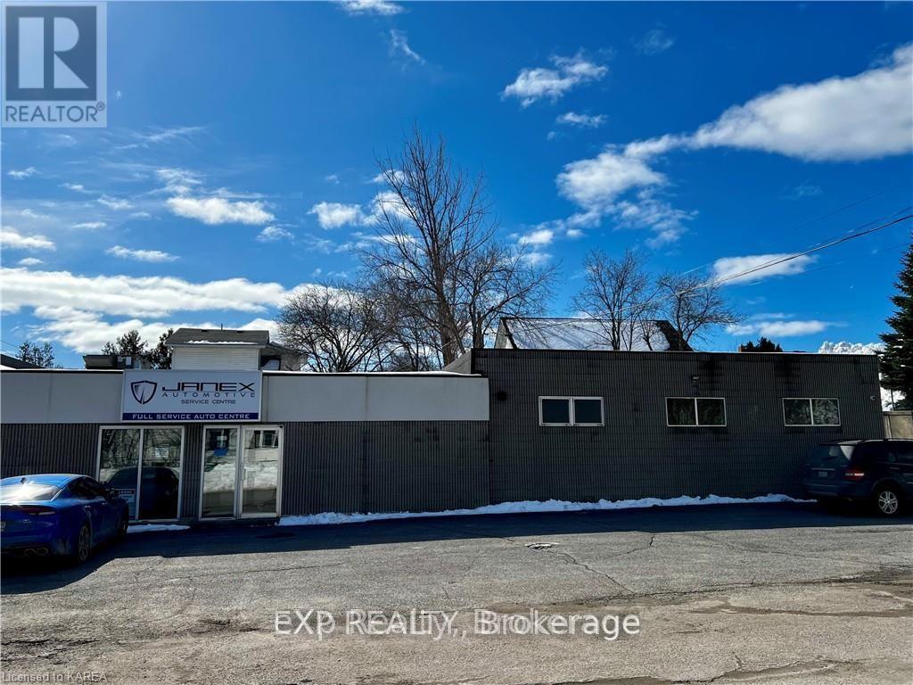 580 DIVISION STREET, Kingston, Ontario