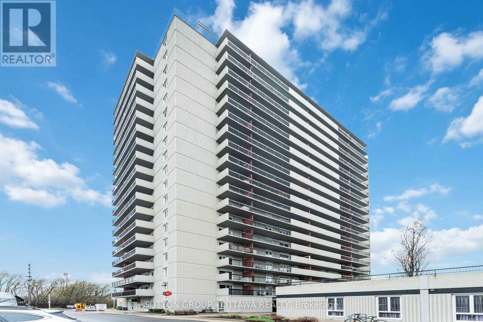 705 - 158C MCARTHUR AVENUE, Ottawa, Ontario
