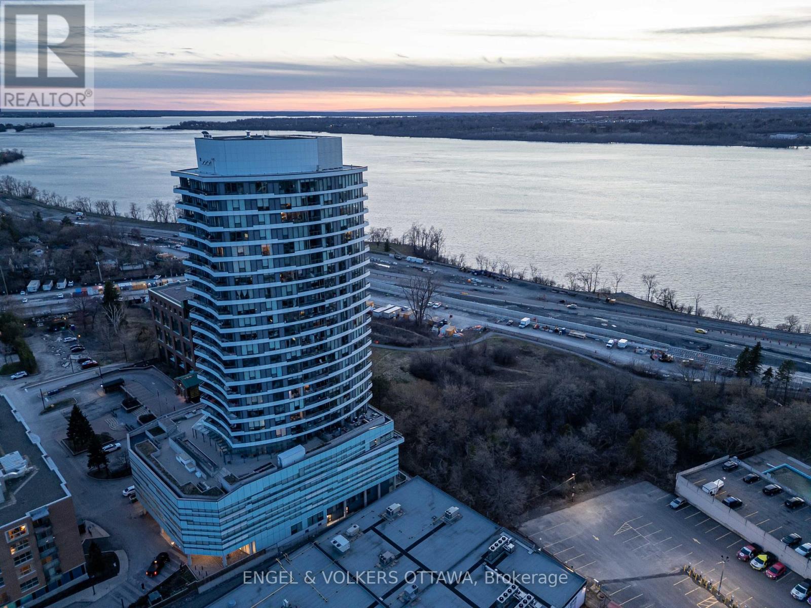 2502 - 485 RICHMOND ROAD, Ottawa, Ontario