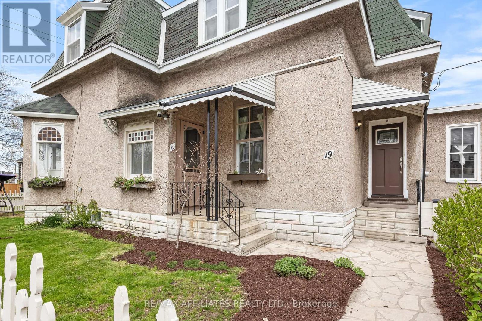 19 WINNIFRED STREET N, Smith Falls, Ontario