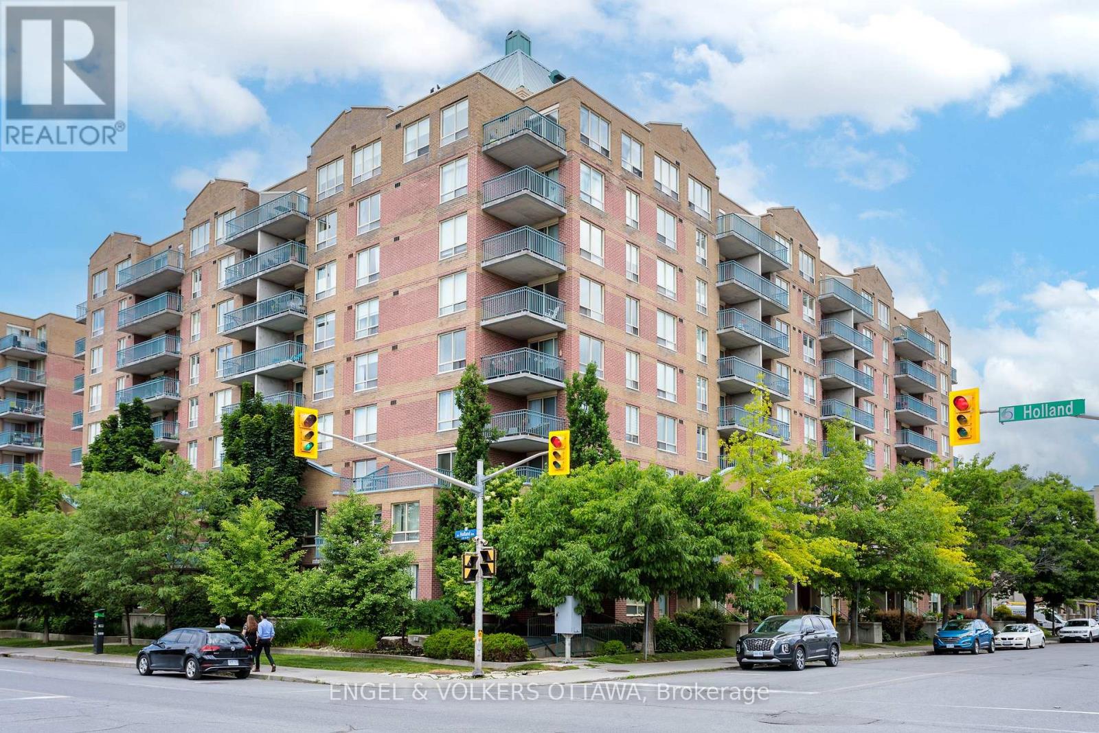 607 - 45 HOLLAND AVENUE, Ottawa, Ontario