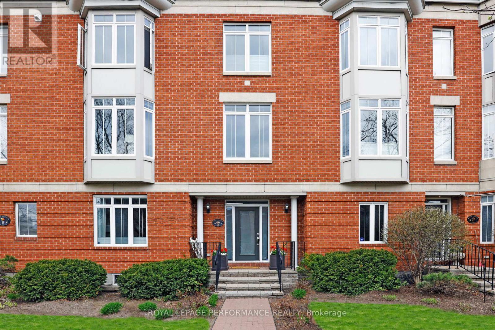 3 KINGS LANDING PRIVATE, Ottawa, Ontario