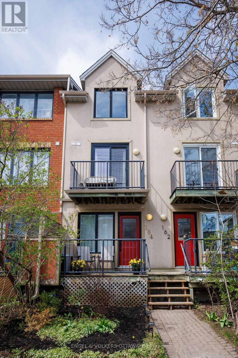 164 ROCHESTER STREET, Ottawa, Ontario