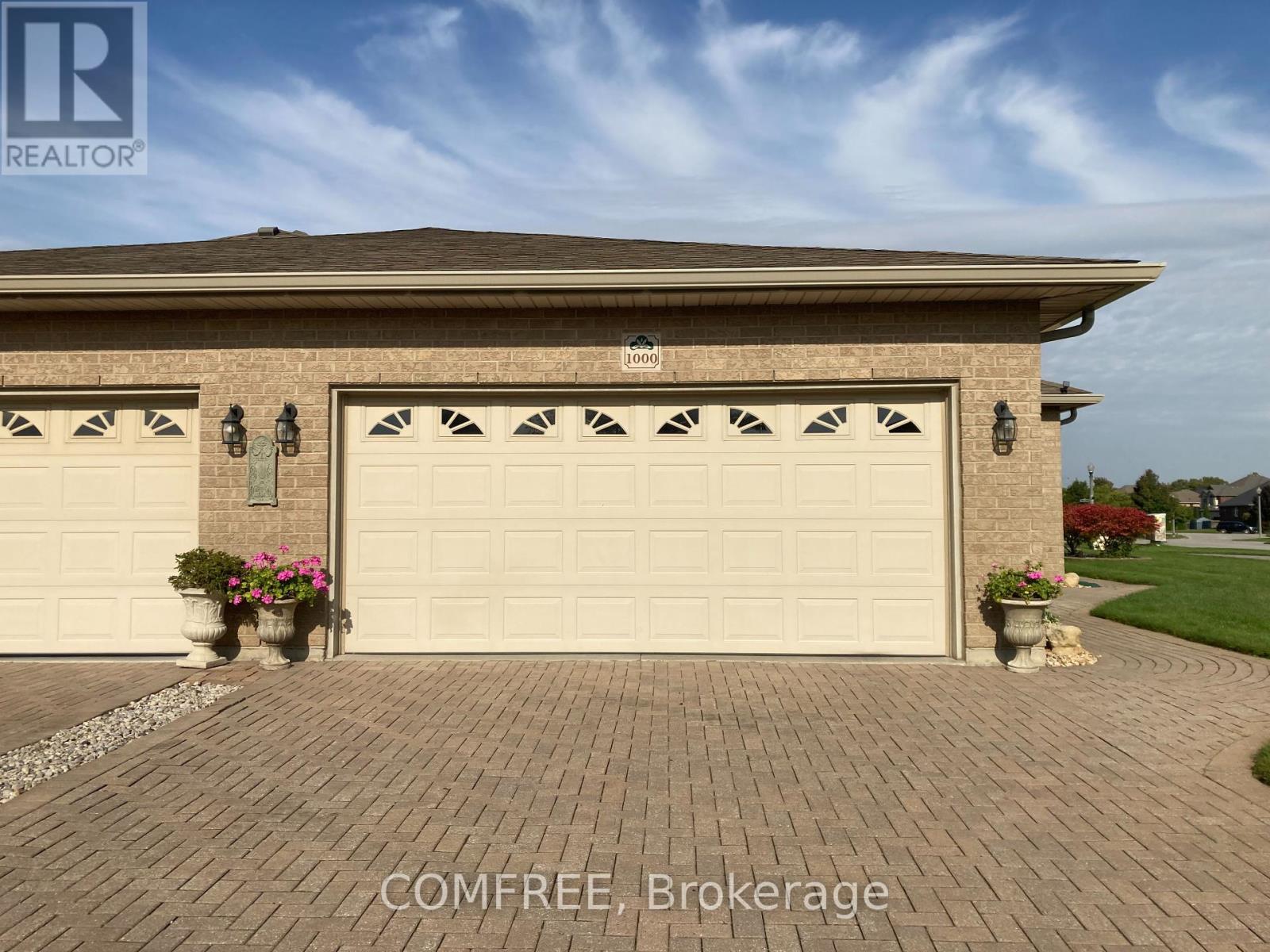 1000 IMPERIAL CRESCENT, Windsor, Ontario