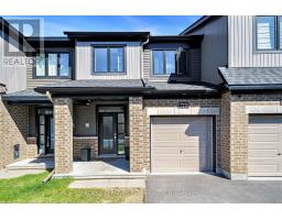 719 DONERAILE WALK, Ottawa, Ontario