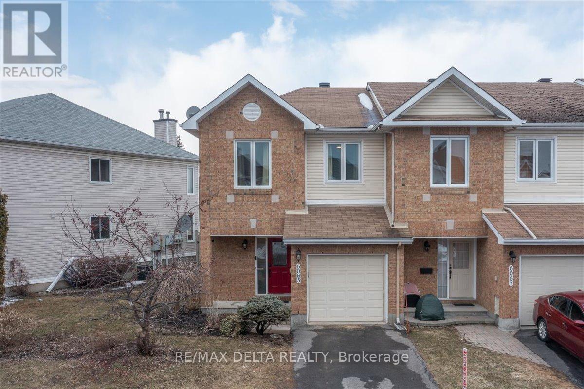 6065 PINEGLADE CRESCENT, Ottawa, Ontario