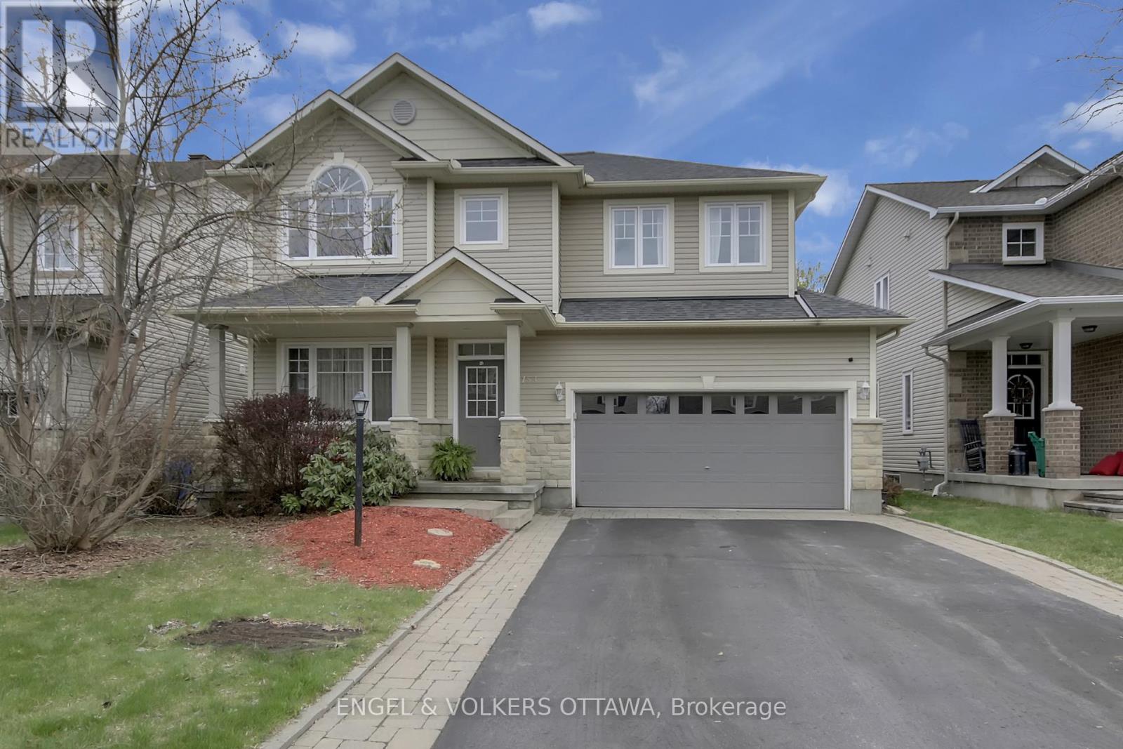 153 ARROWWOOD DRIVE, Ottawa, Ontario