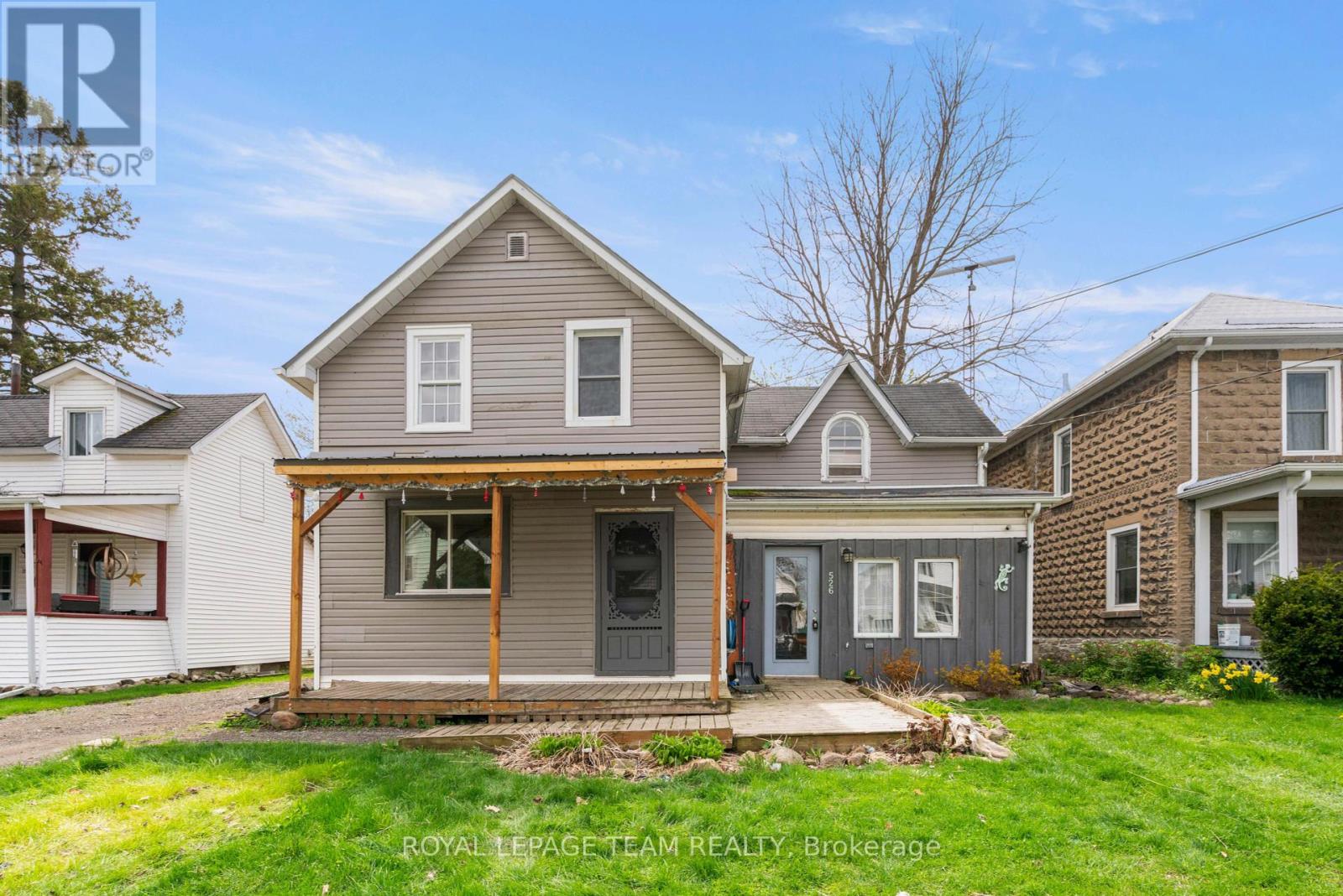 526 MIDDLE STREET, Edwardsburgh/Cardinal, Ontario