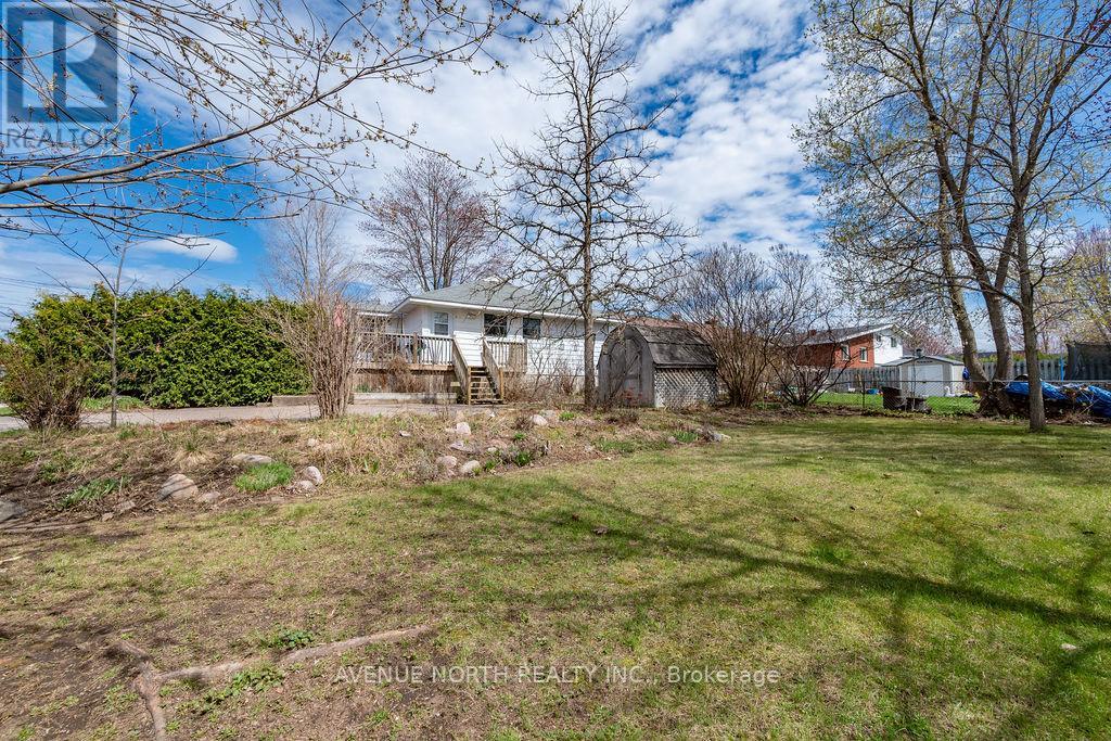 7 LAURA STREET, Petawawa, Ontario
