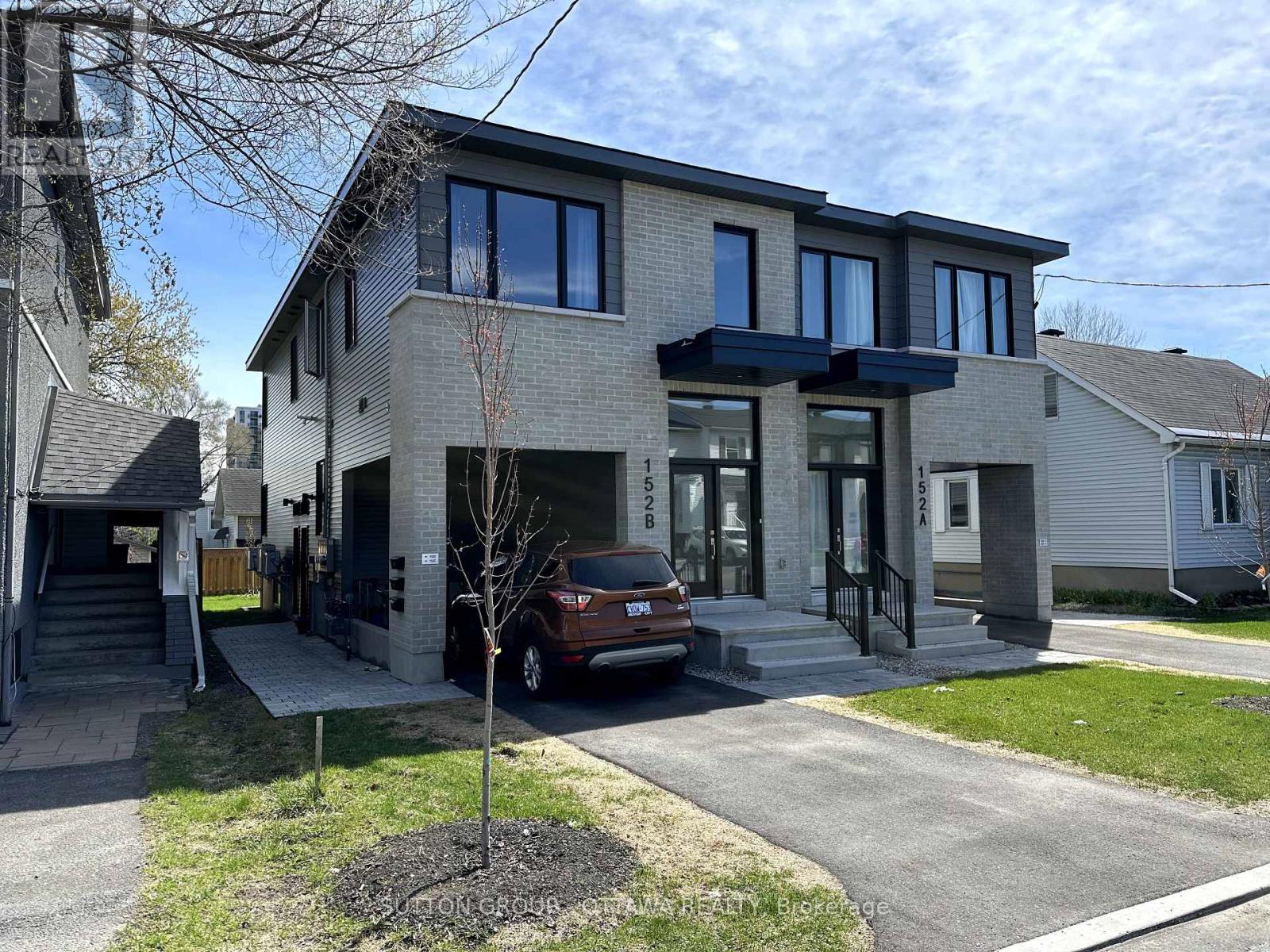152B COLUMBUS AVENUE, Ottawa, Ontario