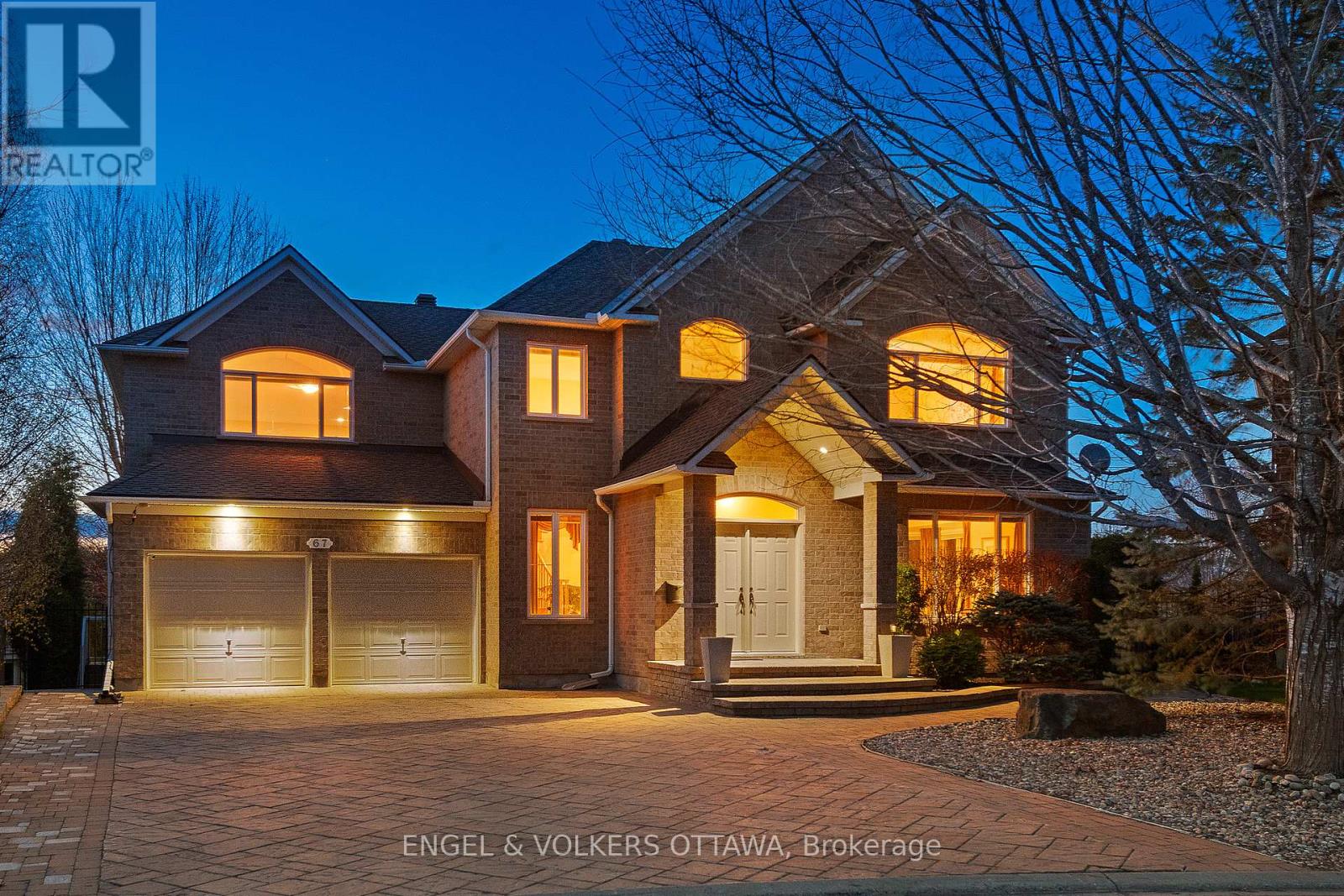 67 MANNING COURT, Ottawa, Ontario