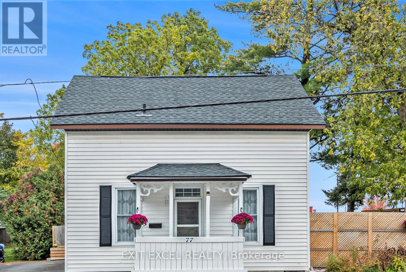 77 NAPOLEON STREET, Carleton Place, Ontario