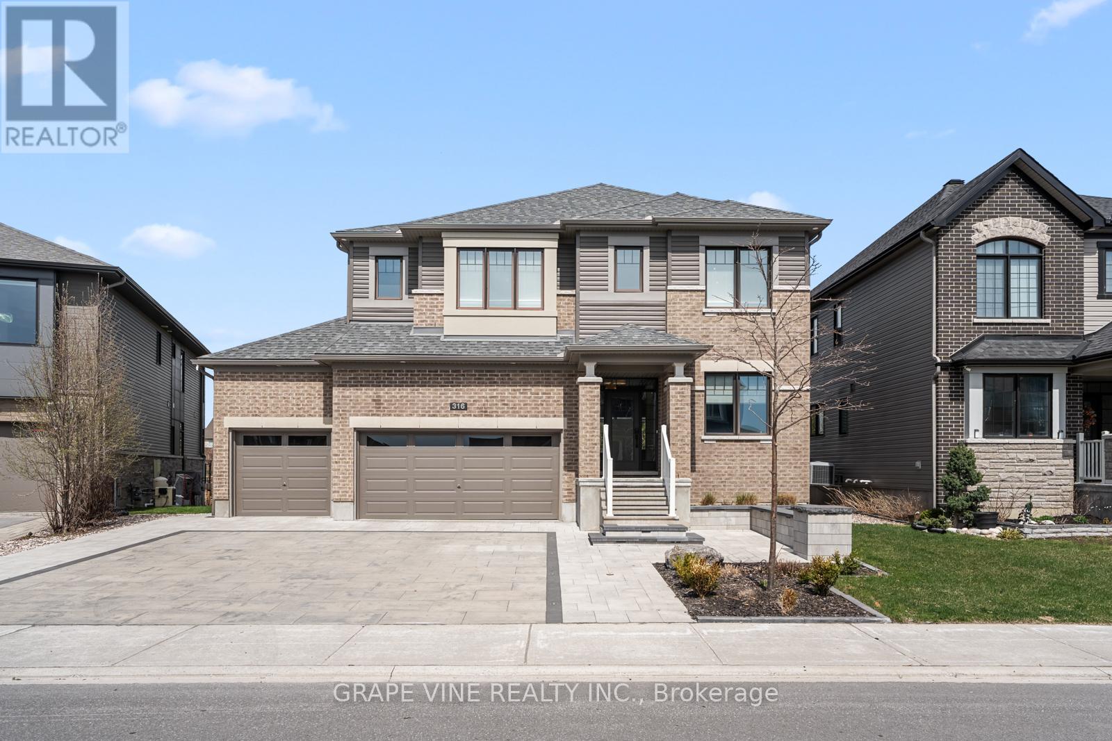 316 EAGLEHEAD CRESCENT, Ottawa, Ontario
