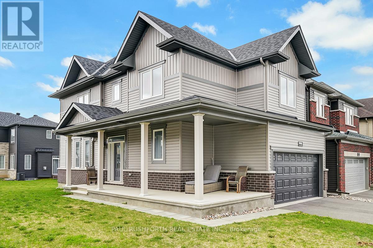 11 FOSSA TERRACE W, Ottawa, Ontario