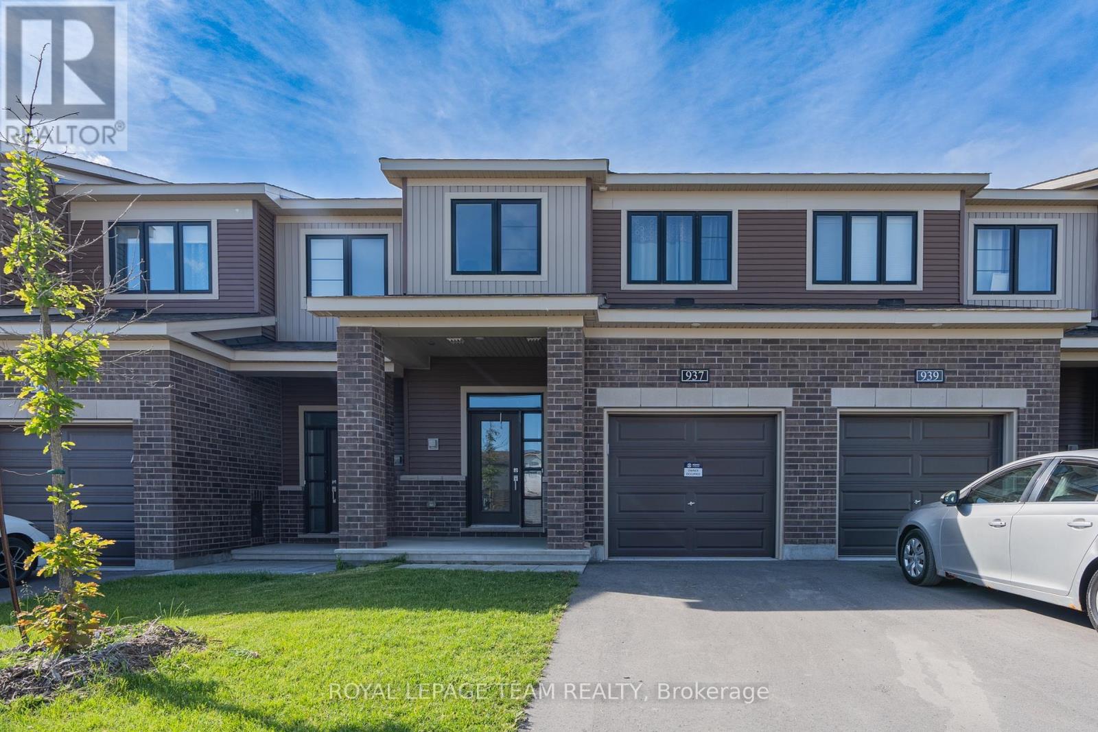937 ATHENRY COURT, Ottawa, Ontario