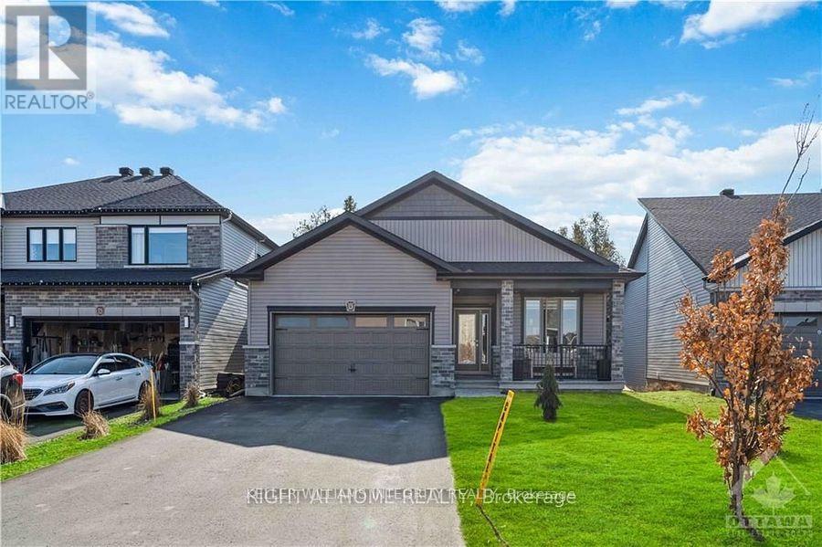 1126 BECKETT CRESCENT, Ottawa, Ontario